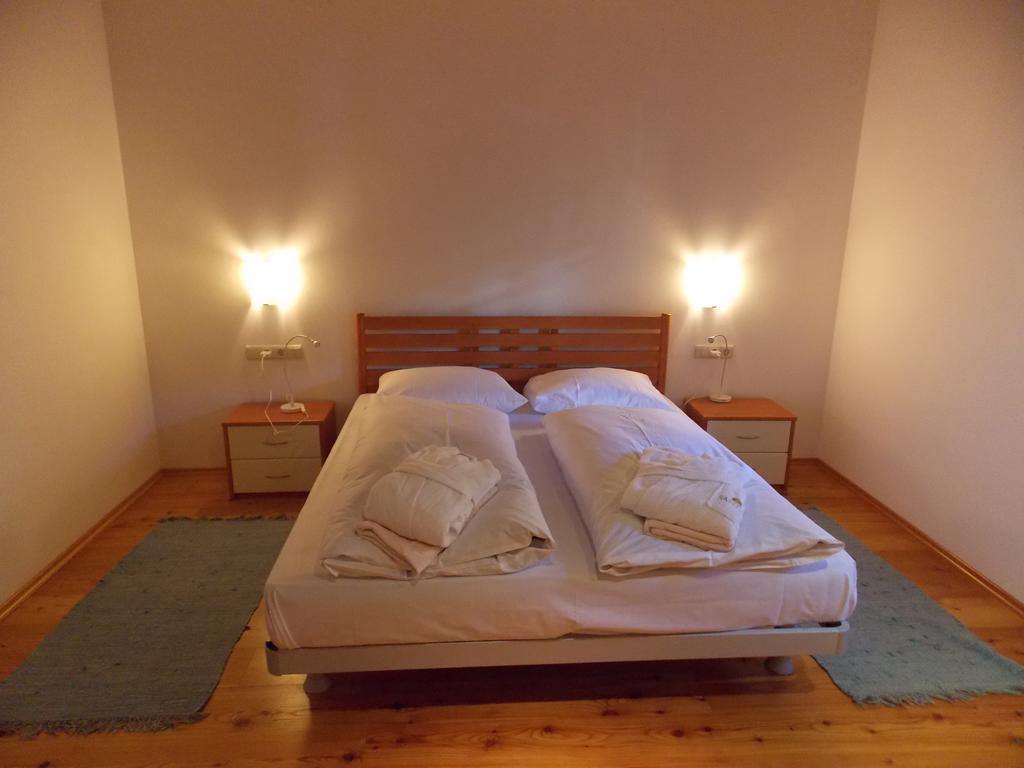 Villa Santer Dobbiaco Bagian luar foto