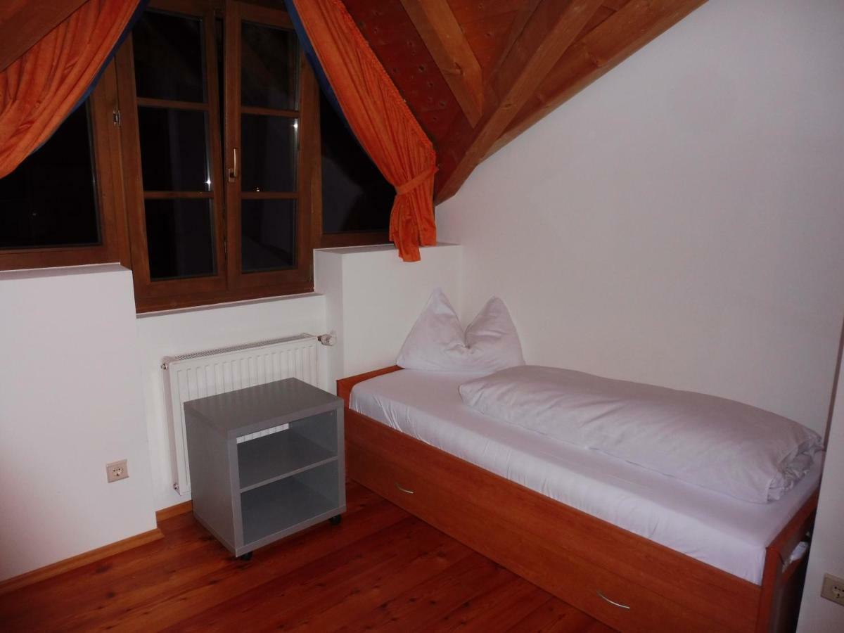 Villa Santer Dobbiaco Bagian luar foto